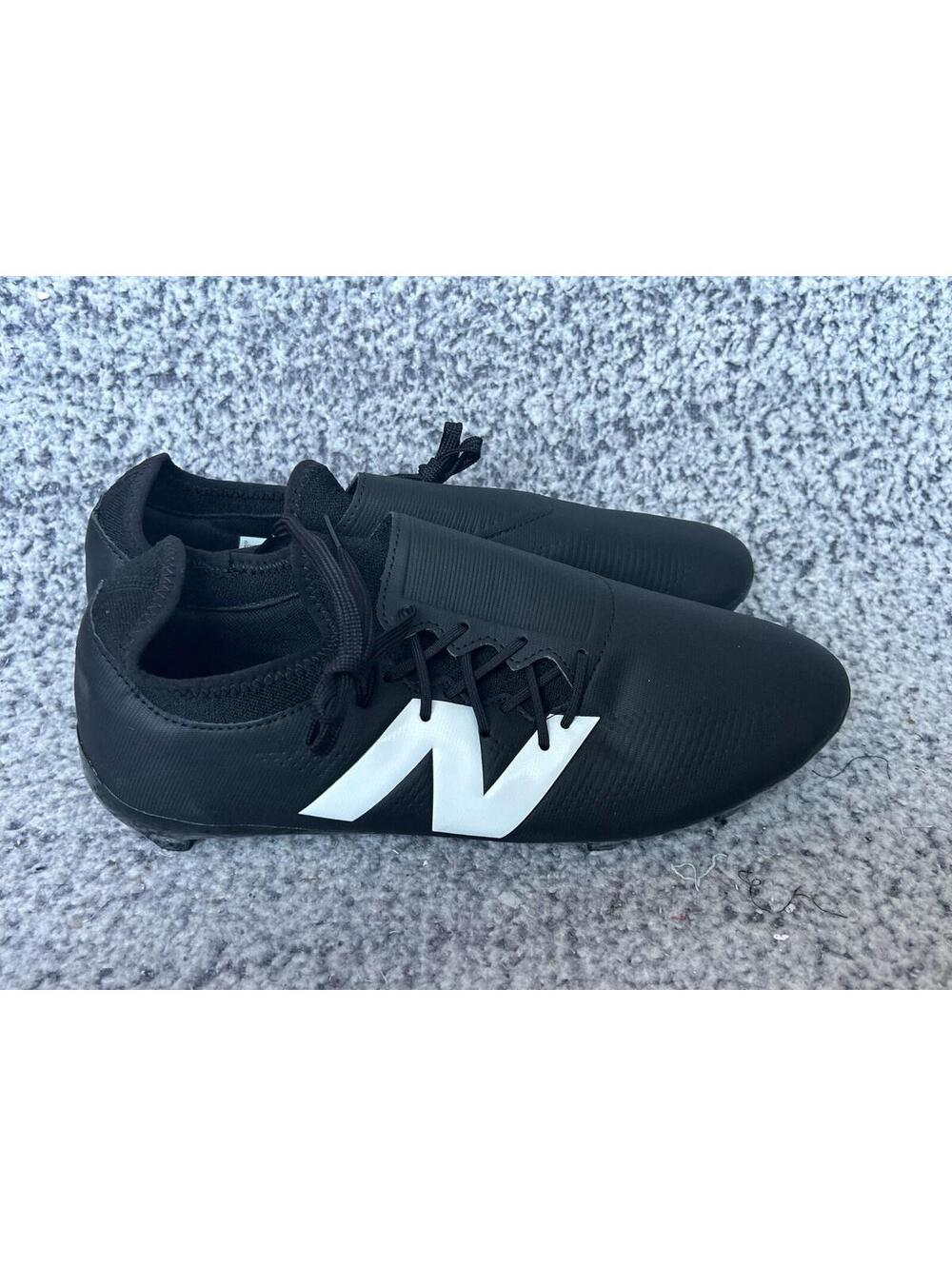 New Balance Unisex Furon Dispatch FG V7+ Soccer Black/White/Red Men Sz 12D NWOB